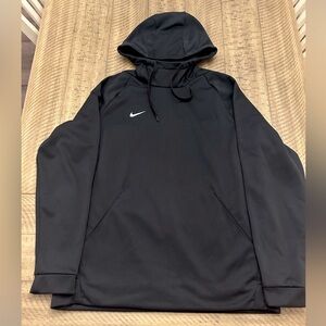 Men’s Large Black Nike Therma Pullover Hoodie